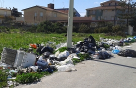 Lucio Greco su TARI e gestione dei rifiuti: “iniziative cervellotiche, insensate e in qualche caso sospette”
