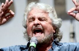 Tuona il blog di Beppe Grillo sui vitalizi dei parlamentari